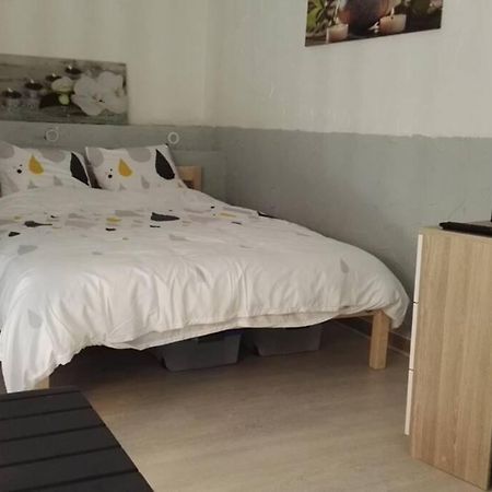 לה ברקרה Studio Mezzanine En Residence Avec Piscine Au Village מראה חיצוני תמונה