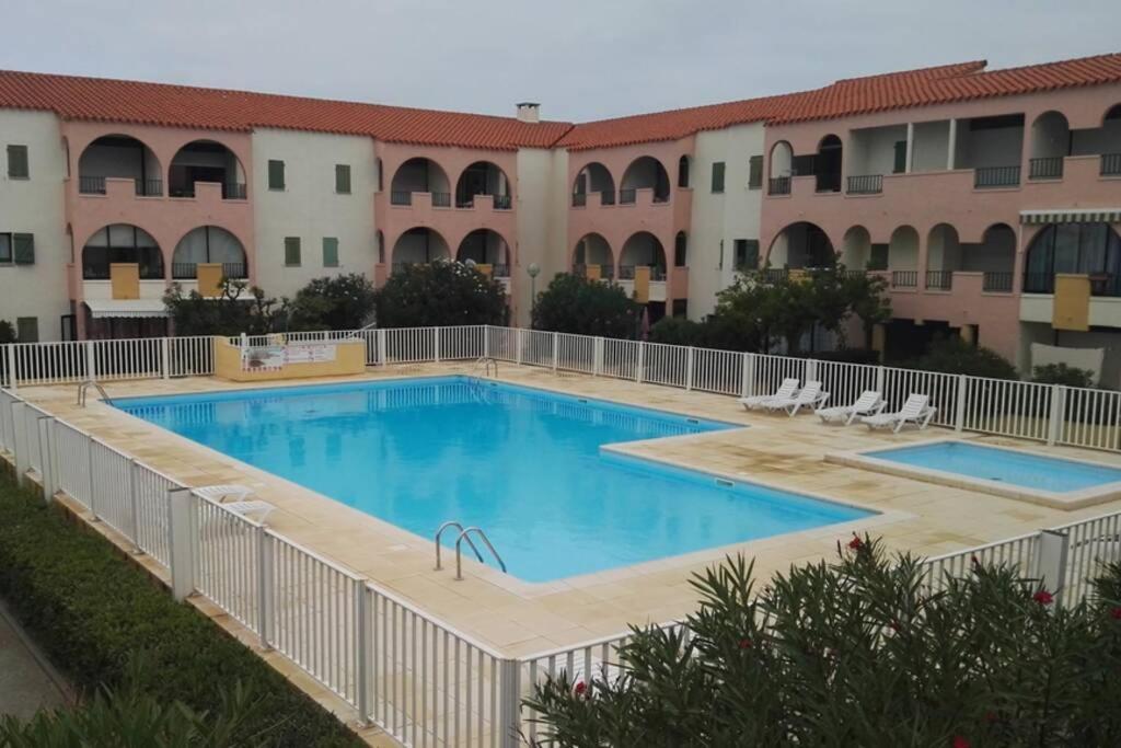 לה ברקרה Studio Mezzanine En Residence Avec Piscine Au Village מראה חיצוני תמונה